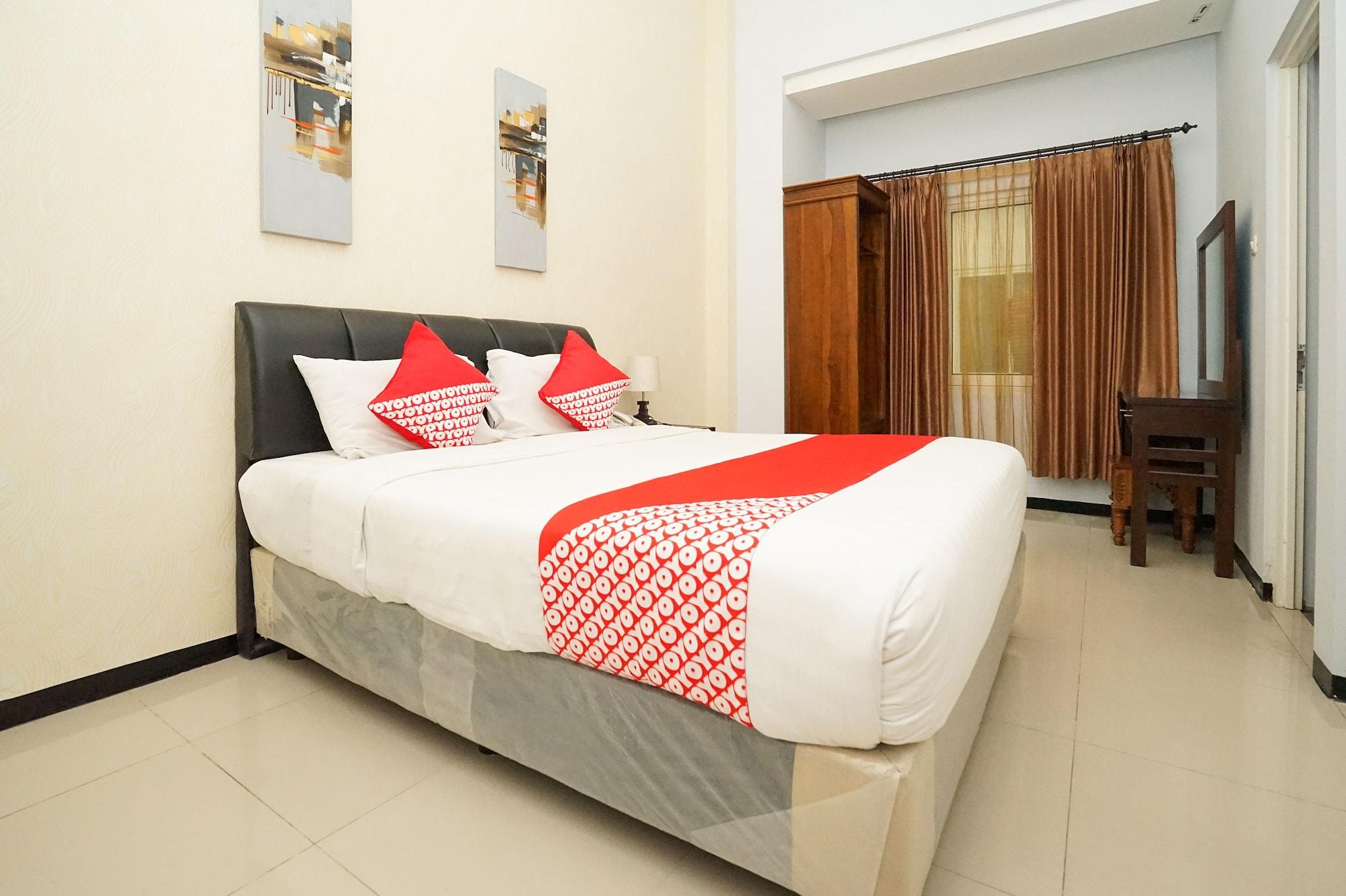 Oyo 282 Putri Utari Residence Malang Dış mekan fotoğraf