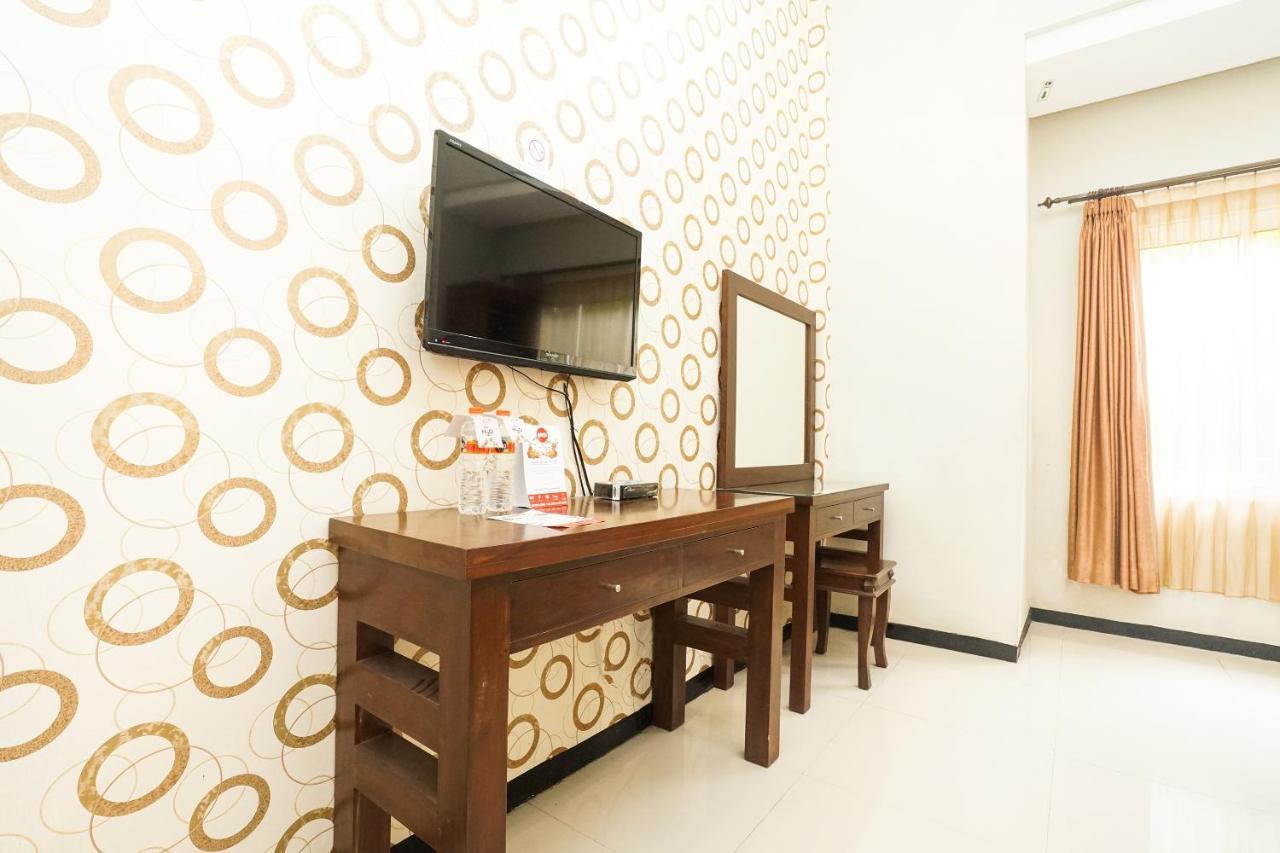 Oyo 282 Putri Utari Residence Malang Dış mekan fotoğraf